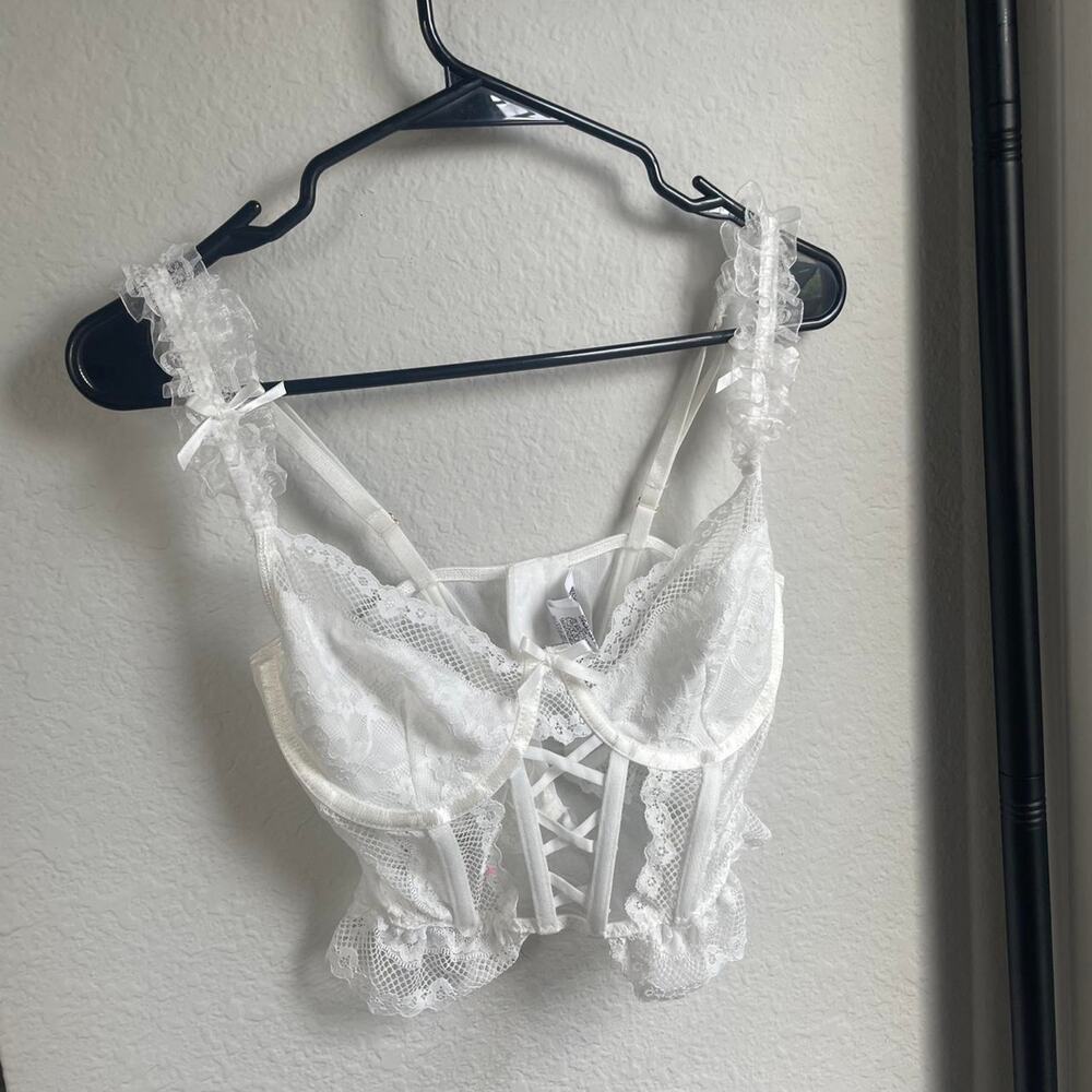 White lace and ruffles corset